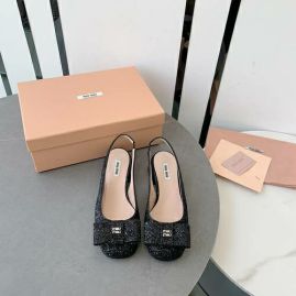 Picture of Miu Miu Shoes Women _SKUfw131578102fw